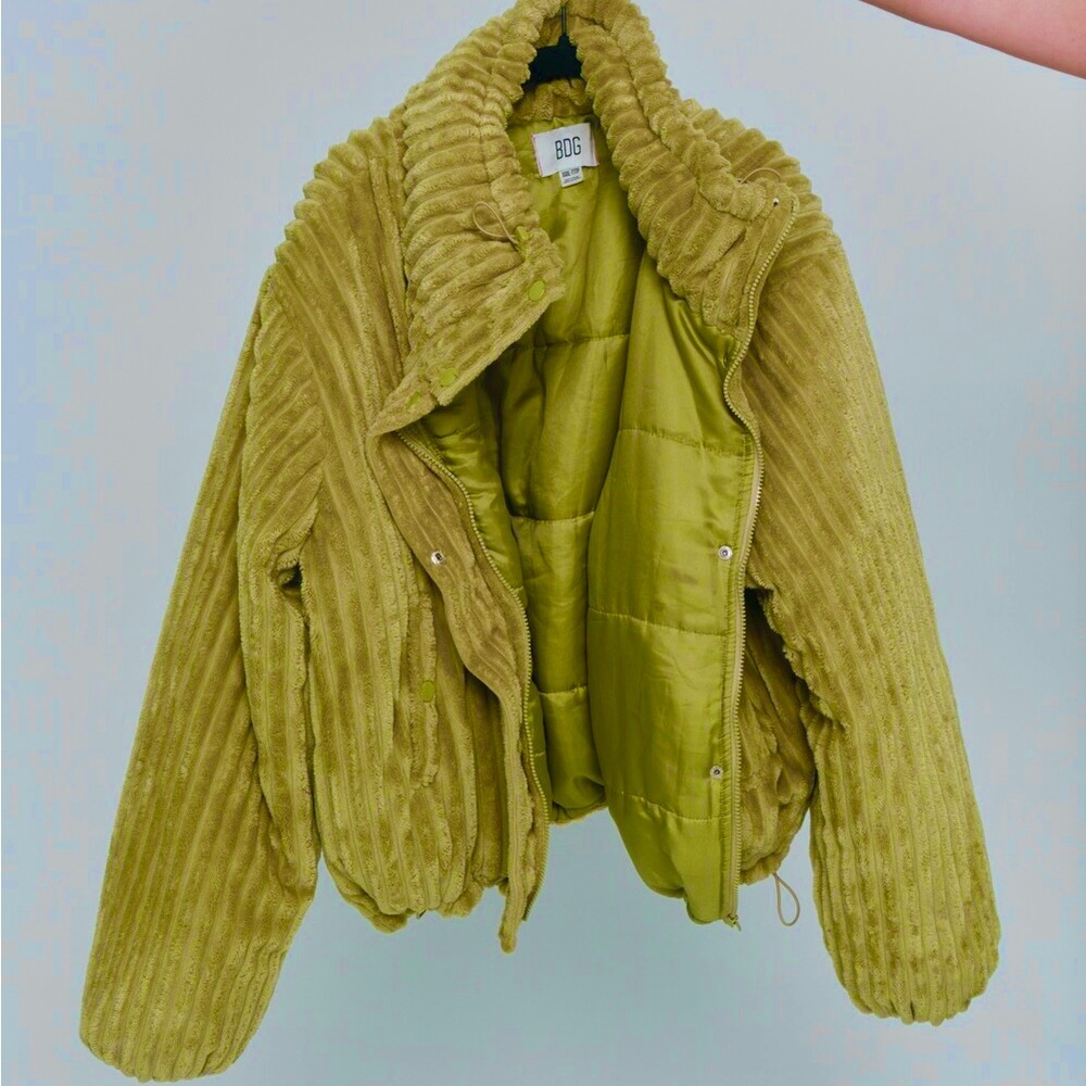 Lime Green Urban Outfitters Puff jacket mens Xl excellent condition